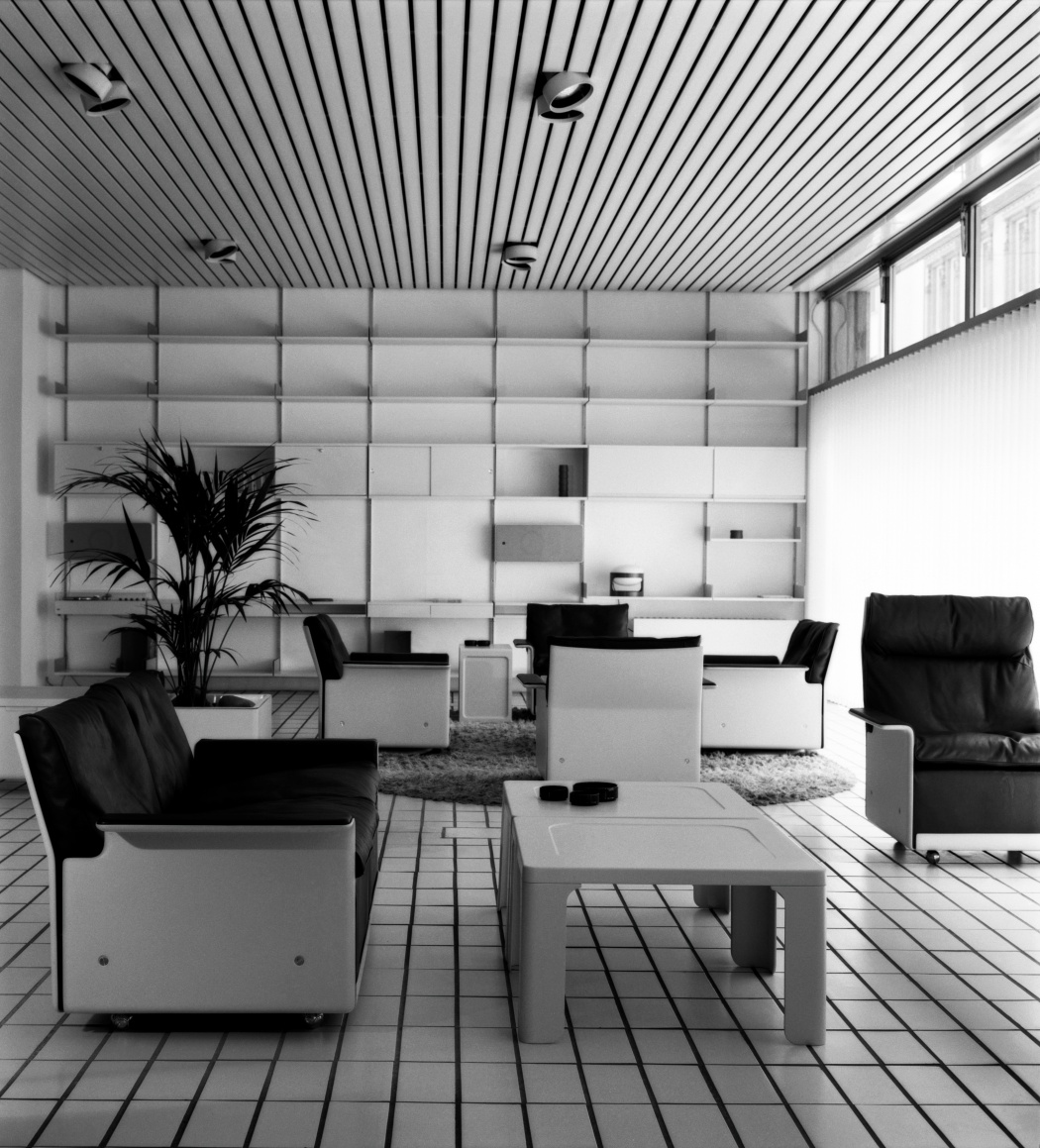 “An often-cited feature of the Vitsœ collection is its balance, its harmony, its belonging together.” Dieter Rams