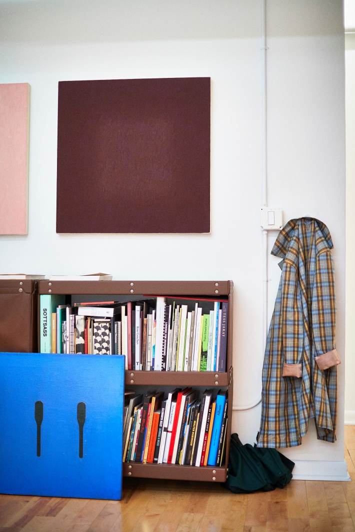 Sue and Alan Ravitz’s Otto Zapf Softline Series storage system in New York