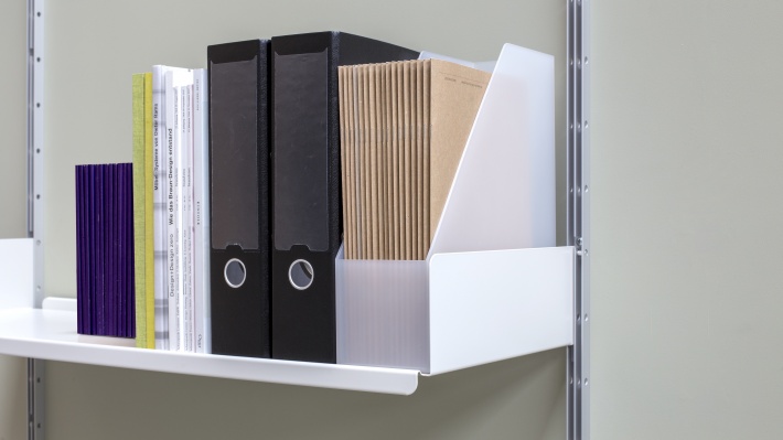 strong shelves for heavy and large books, box-files, shoes storage, Vitsœ 606 modular shelving system. Designer Dieter Rams